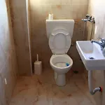 2 Kitarat Bb Bed & Breakfast Vlore