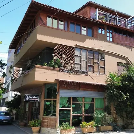 Couette-café 2 Kitarat Bb Vlorë