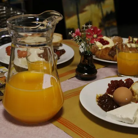 Bed & Breakfast 2 Kitarat Bb